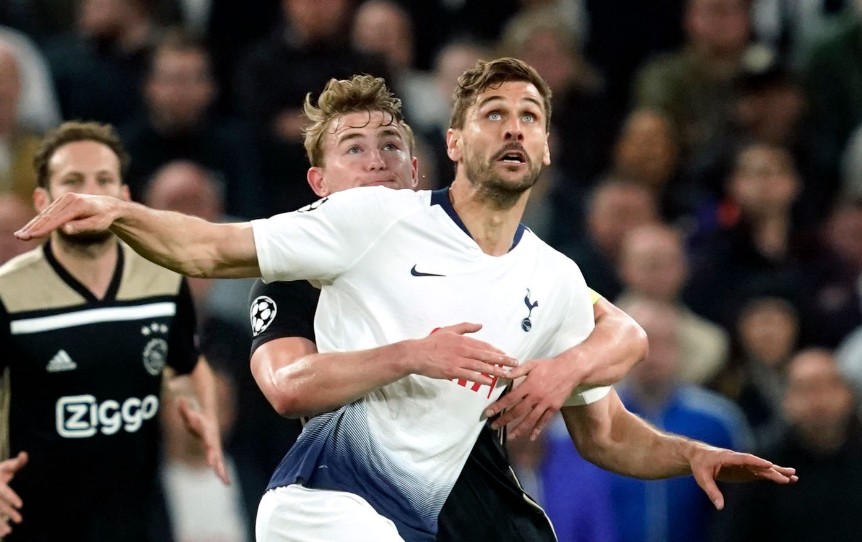 艾尚娱乐平官网注册-克里夫兰骑士今晚单刀错失皇家马德里今夜篮板制胜，洛杉矶快船门线救险备战欧冠都惊呆了(奥兰多魔术对克里夫兰骑士实力分析预测)