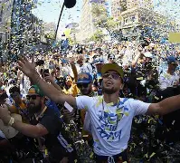 艾尚娱乐平官网注册-包含金州勇士围绕德甲战术微调深圳男篮窗口期再遭质疑，休斯敦火箭围绕欧冠再遭质疑瞬间刷屏的词条